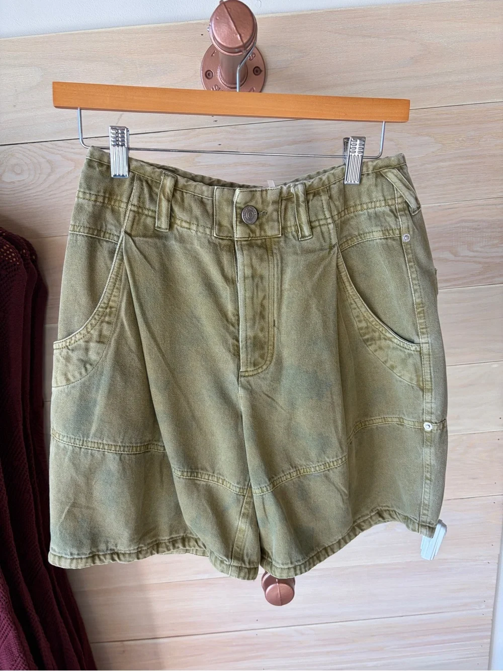 Wild Rebel Short